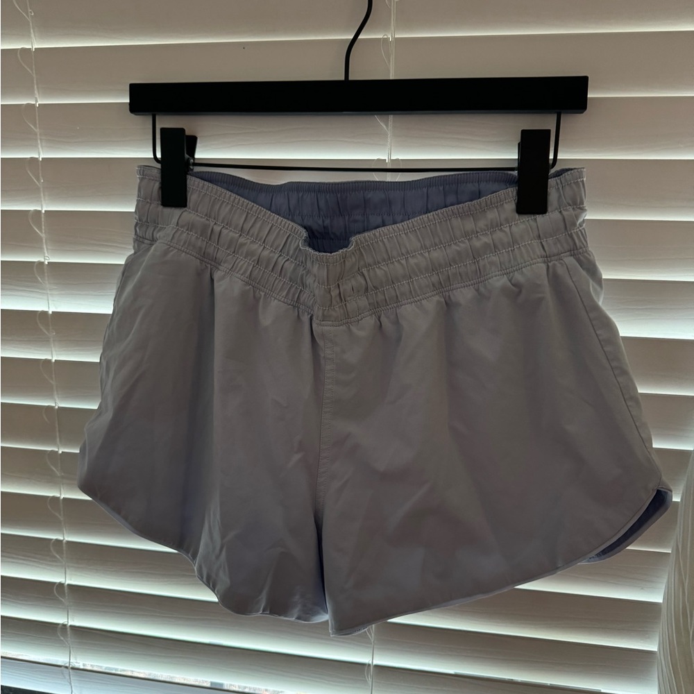 Reversible lululemon 4” shorts